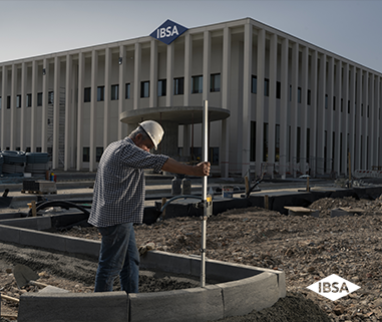 Between Innovation and Territory: the metamorphosis of antares in the images of Edoardo Delille