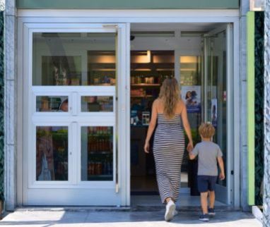 Il nemico invisibile delle donne: la carenza di ferro e l'impegno di IBSA con Almafarmacie per la prevenzione 