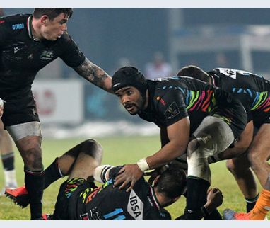 Maxime Mbandà, from the Zebras to an ambulance. A story of courage.